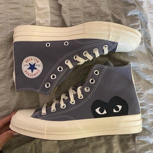 Converse x Comme des Garçons PLAY Chuck 70 - Picture 3 of 6